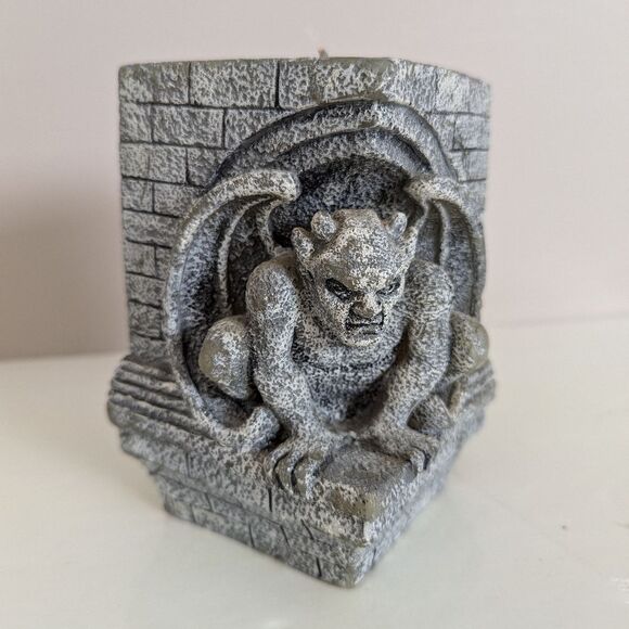 Rare Gothic Gargoyle Candle – Medieval Cathedral Style – Fantasy Decor – Unused - Picture 2 of 11